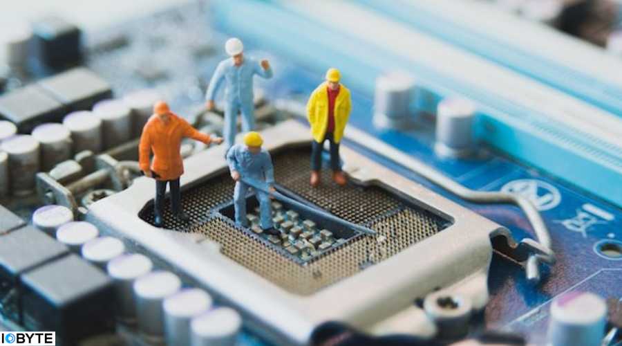 تاثیر ولتاژ فن سی پی یو بر عمر پردازنده و قطعات جانبی